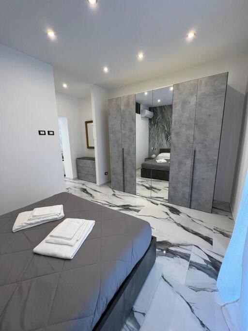 Appartamento Luxury Carrara Milan Exterior photo